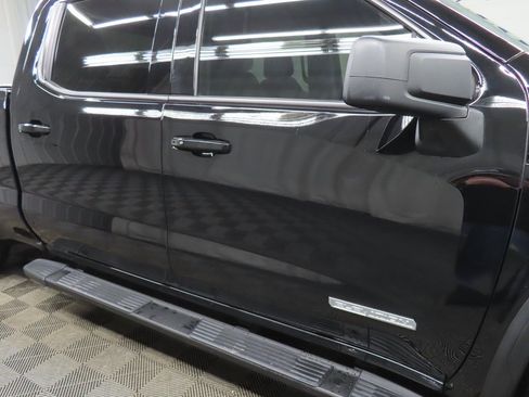 Used 2023 GMC Sierra 1500 Elevation image 27