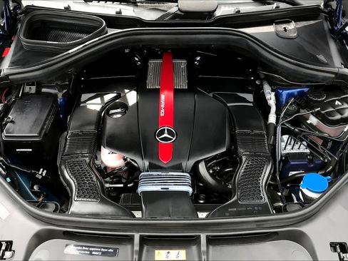 Certified 2019 Mercedes-Benz GLE 43 AMG AMG GLE 43 image 26