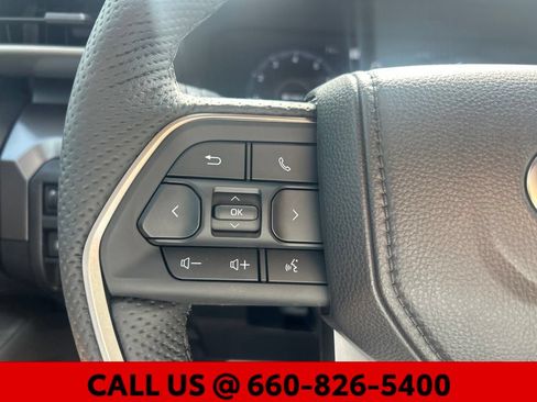 New 2026 Toyota Tacoma TRD Off-Road AWD/4WD image 15