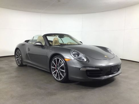 Certified 2015 Porsche 911 Carrera 4S AWD/4WD image 9