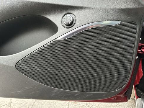 Used 2023 Buick Enclave Essence w/ Sport Touring Edition image 25