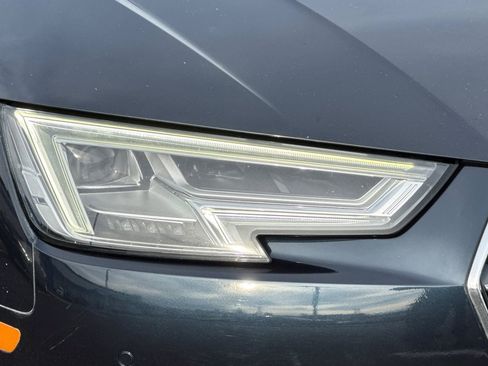 Used 2018 Audi A4 2.0T Ultra Premium Plus w/ Premium Plus Package image 10