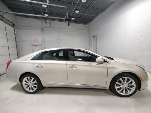 Used 2013 Cadillac XTS Luxury w/ Driver Awareness Package image 2