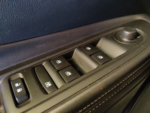 Used 2016 Buick Encore Sport Touring image 27