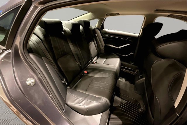 Used 2018 Honda Accord EX-L image 17