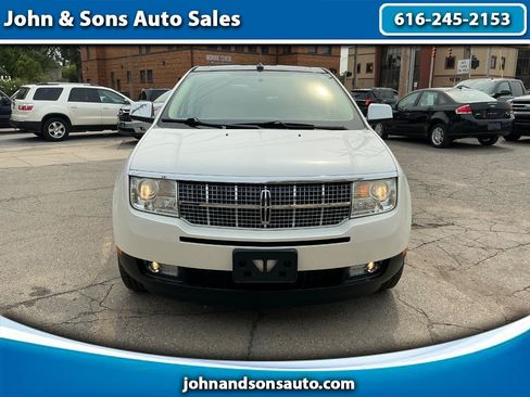 Used 2010 Lincoln MKX AWD image 1