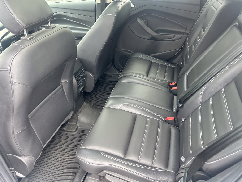 Used 2019 Ford Escape Titanium FWD image 30