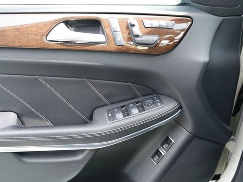 Used 2013 Mercedes-Benz GL 320 BlueTEC 4MATIC image 15