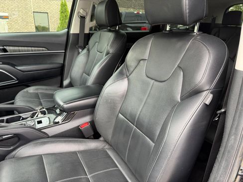 Used 2023 Kia Telluride SX image 11
