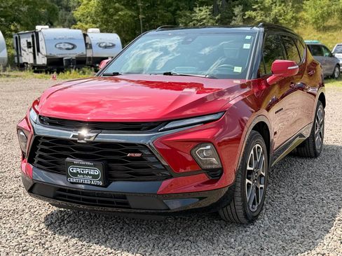 Used 2023 Chevrolet Blazer RS AWD/4WD image 3