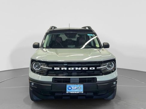 Used 2023 Ford Bronco Sport Outer Banks w/ Tech Package AWD/4WD image 2