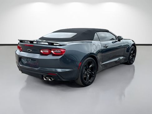 Used 2022 Chevrolet Camaro LT w/ Technology Package image 3