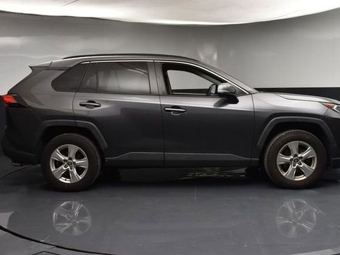 Used 2020 Toyota RAV4 XLE image 8