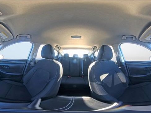 Certified 2025 Nissan Sentra S image 33