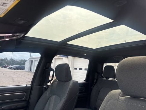Used 2020 RAM 1500 Big Horn AWD/4WD image 23