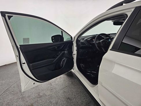Used 2022 Subaru Crosstrek 2.0i AWD/4WD image 19
