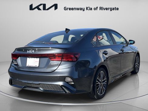 Used 2024 Kia Forte GT-Line w/ GT-Line Premium Package image 7