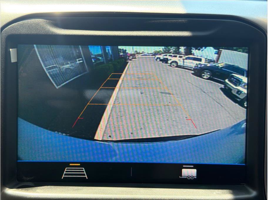 Used 2021 Chevrolet Silverado 1500 LT w/ Bed Protection Package RWD image 24