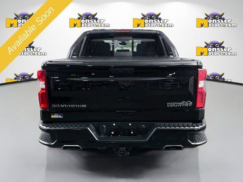 Used 2019 Chevrolet Silverado 1500 High Country w/ Technology Package AWD/4WD image 6