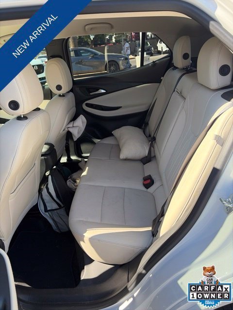 Used 2024 Buick Encore GX Avenir w/ Avenir Convenience Package FWD image 6