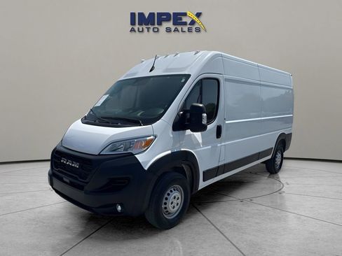Used 2025 RAM ProMaster 2500 w/ Convenience Group FWD image 1