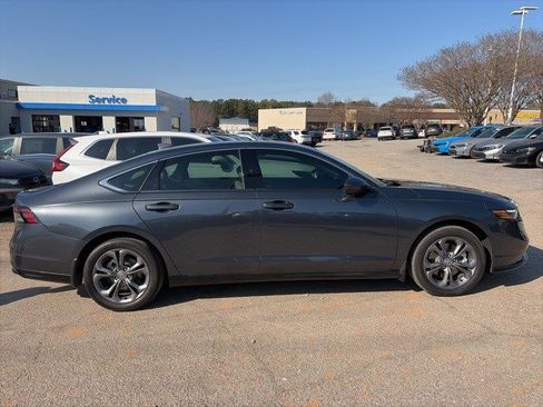 Certified 2024 Honda Accord EX-L image 11