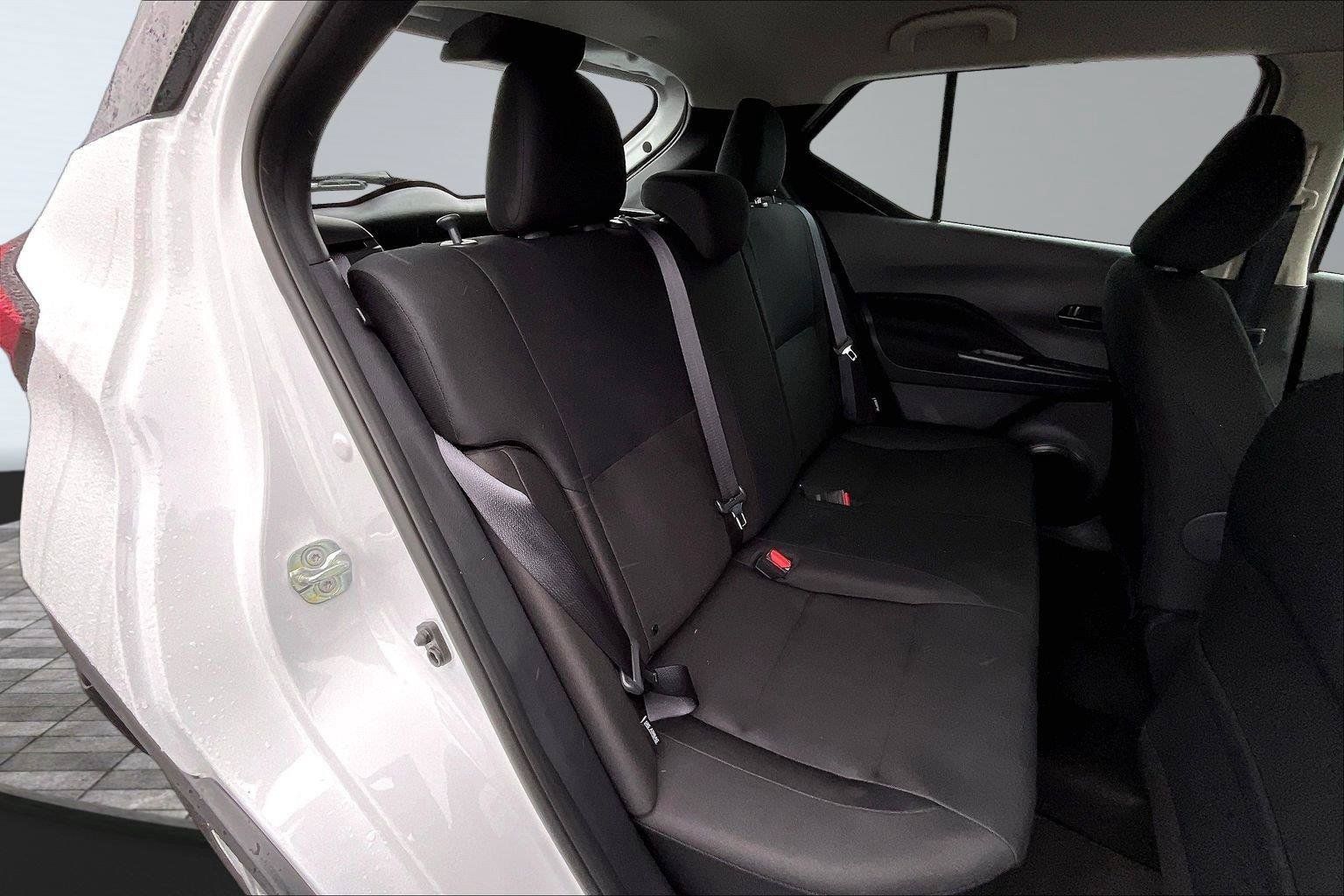 Certified 2024 Nissan Kicks S FWD image 27