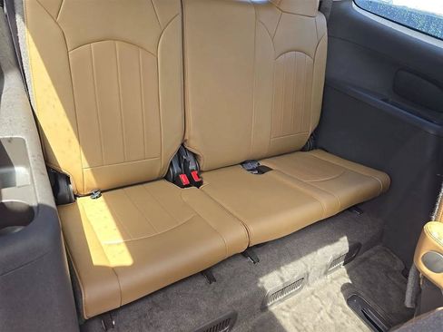 Used 2015 Buick Enclave Leather FWD image 20