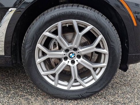 Used 2022 BMW X7 xDrive40i AWD/4WD image 8