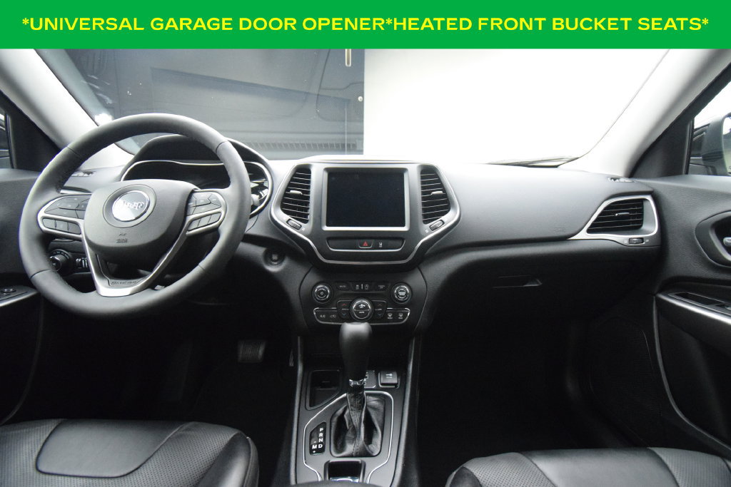 Used 2022 Jeep Cherokee Latitude Lux FWD image 3