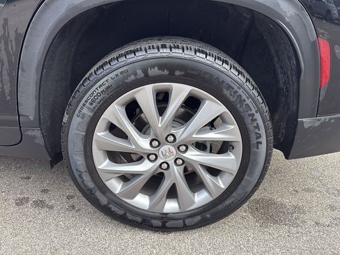 Used 2026 Buick Enclave Preferred FWD image 17