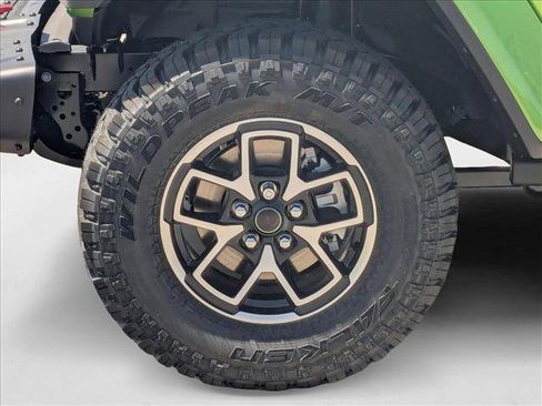 New 2025 Jeep Gladiator Rubicon image 10