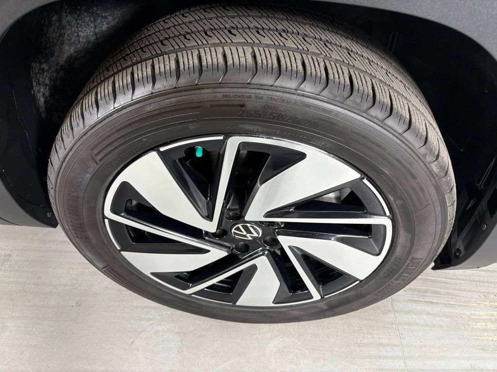 Used 2024 Volkswagen Atlas SE FWD image 10