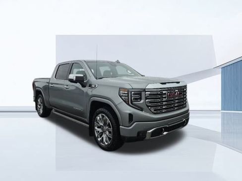 Used 2025 GMC Sierra 1500 Denali image 3