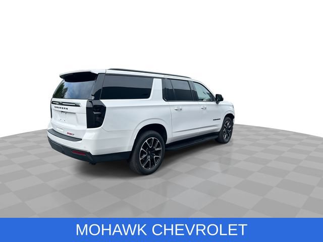 Certified 2022 Chevrolet Suburban RST w/ Luxury Package AWD/4WD image 8