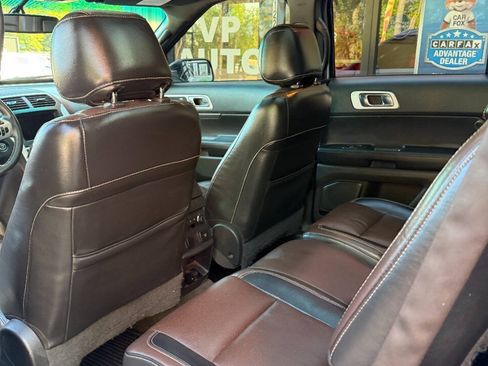 Used 2015 Ford Explorer Sport w/ Equipment Group 401A AWD/4WD image 12
