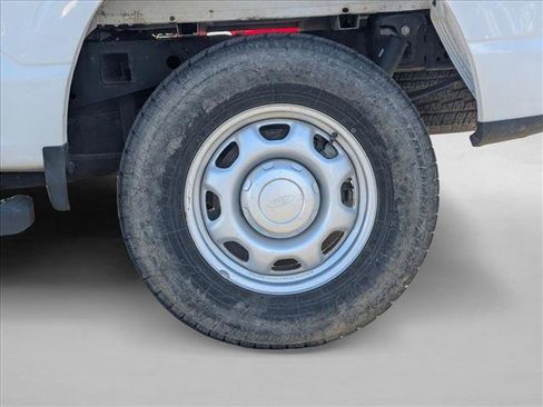 Used 2021 Ford F150 XL w/ Trailer Tow Package image 6