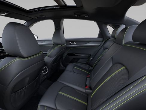 New 2026 Kia K5 GT w/ GT1 Package FWD image 18