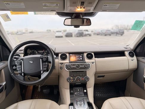 Used 2016 Land Rover LR4 HSE image 19