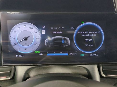 Used 2025 Hyundai Elantra SEL FWD image 33