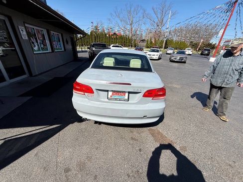 Used 2008 BMW 328i Convertible RWD image 6