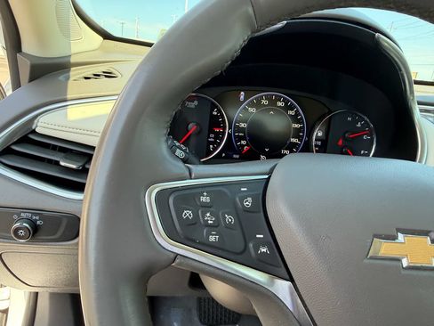 Used 2024 Chevrolet Malibu LT FWD image 18