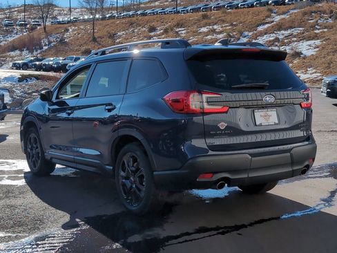 Used 2023 Subaru Ascent Onyx Edition image 5