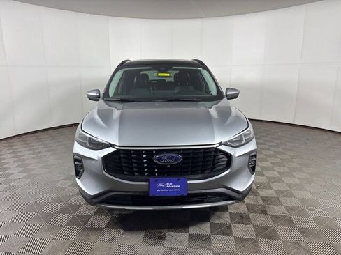 Certified 2024 Ford Escape Platinum image 2