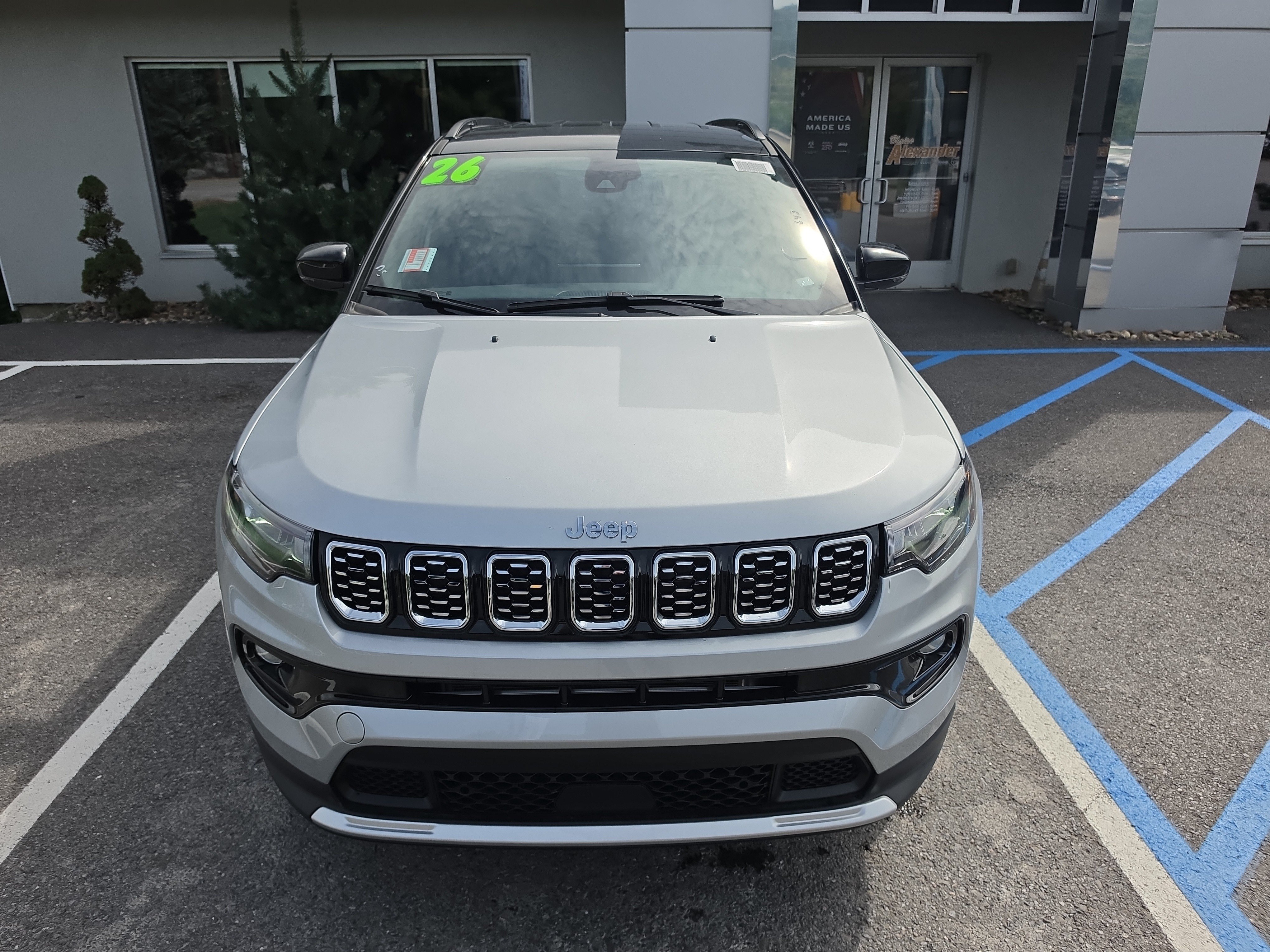 New 2026 Jeep Compass Limited AWD/4WD image 9