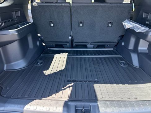 New 2026 Toyota 4Runner SR5 AWD/4WD image 26