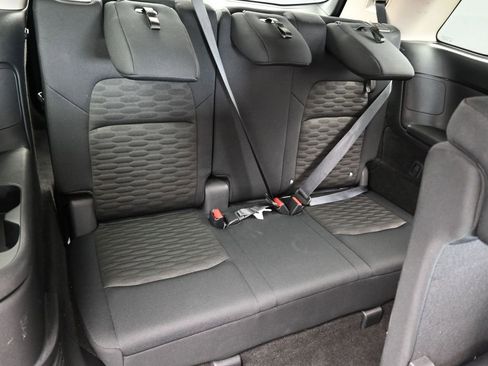 Used 2025 Nissan Pathfinder SV image 44