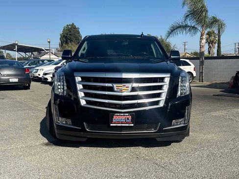 Used 2015 Cadillac Escalade ESV Luxury RWD image 5