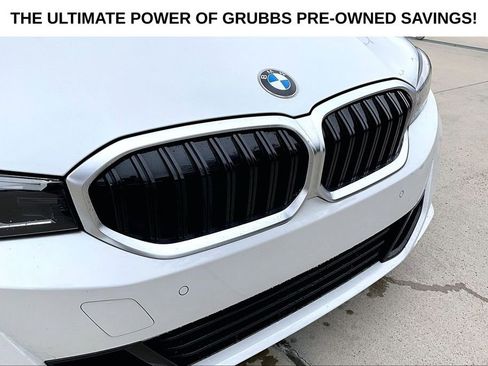 Used 2025 BMW 330i xDrive Sedan w/ Convenience Package AWD/4WD image 35
