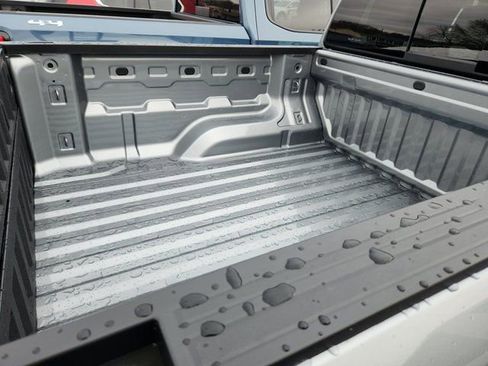 New 2026 GMC Canyon Elevation w/ Convenience Package AWD/4WD image 3